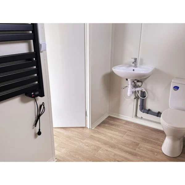 Oficina 7x3m grandes vitrinas - Imagen 2