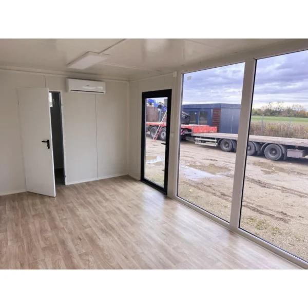 Oficina 7x3m grandes vitrinas - Imagen 10