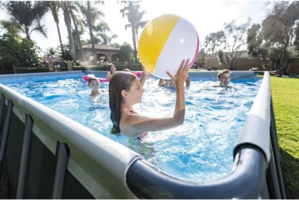 Piscina desmontable Ultra Frame 549 x 274 x 132 cm, 17.203 litros - Imagen 4